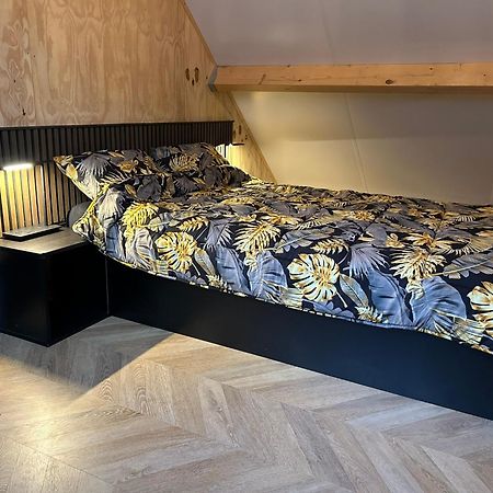 Vila Tiny House Thuus Sint Annaland Exteriér fotografie
