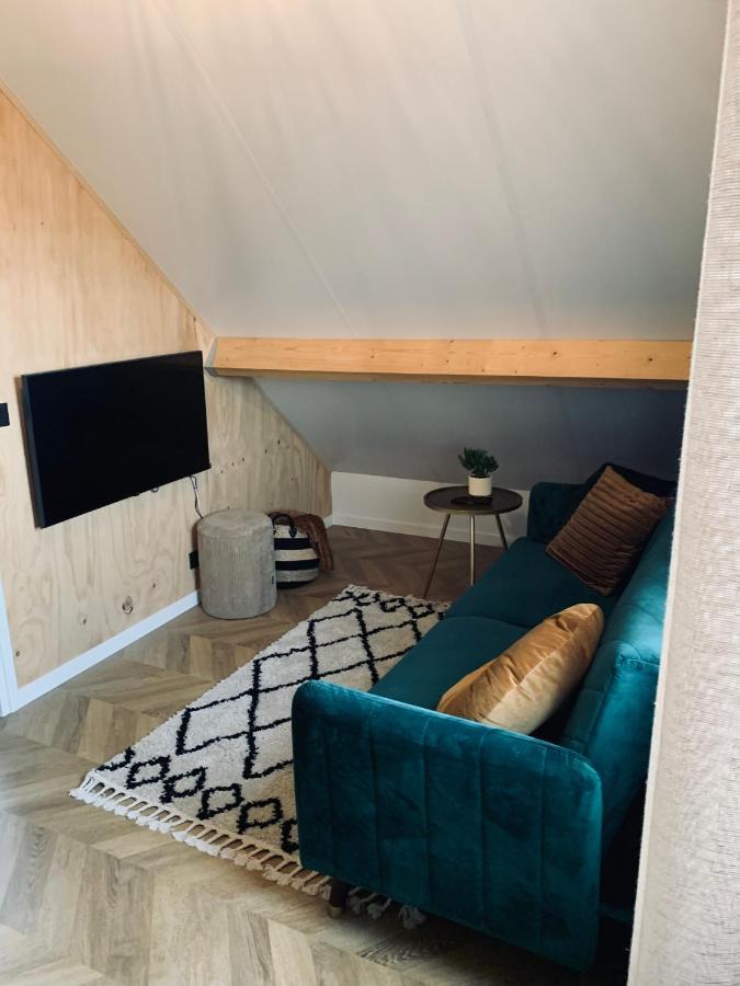 Vila Tiny House Thuus Sint Annaland Exteriér fotografie